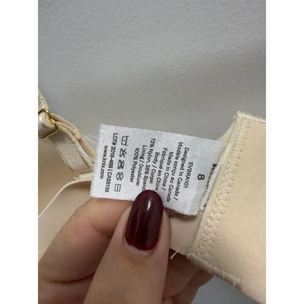 Knix Wingwoman Countour Bra Beige Nude Wireless Multi-Way Seamless Size 8 Medium